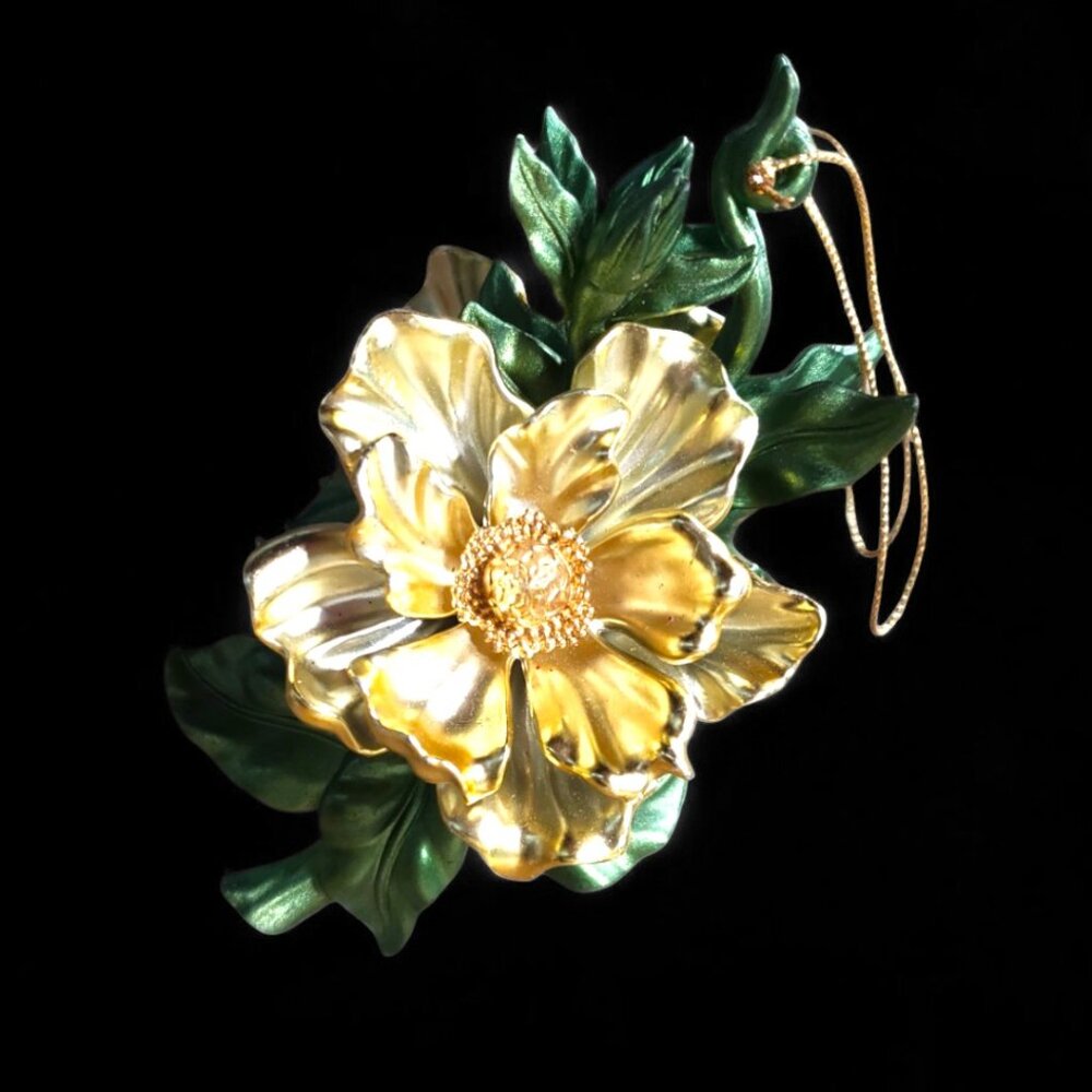 Magnolia Ornaments - Set of 4 - Jewel Tones - Emerald & Gold